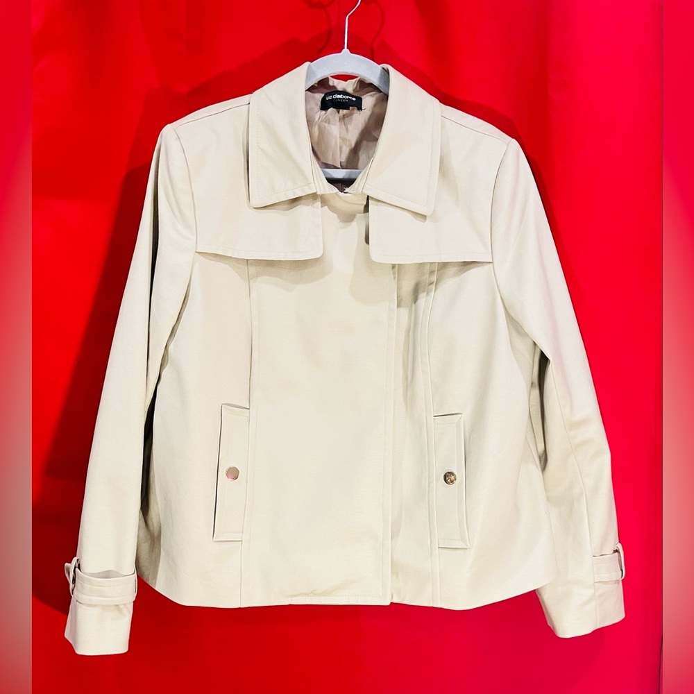 Liz Claiborne Career Blazer in Dark Dune